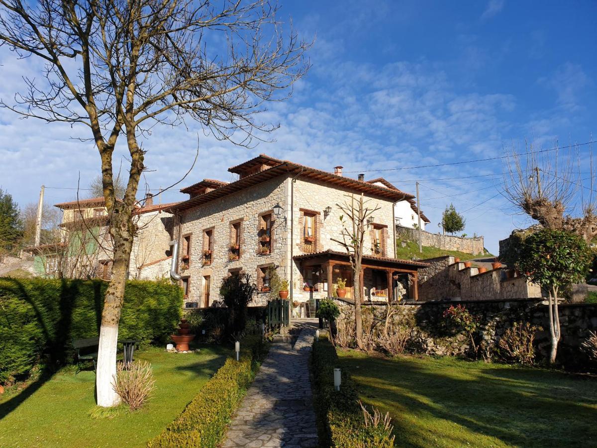 Gasthaus La Casona Del Jou Ortiguero Exterior foto